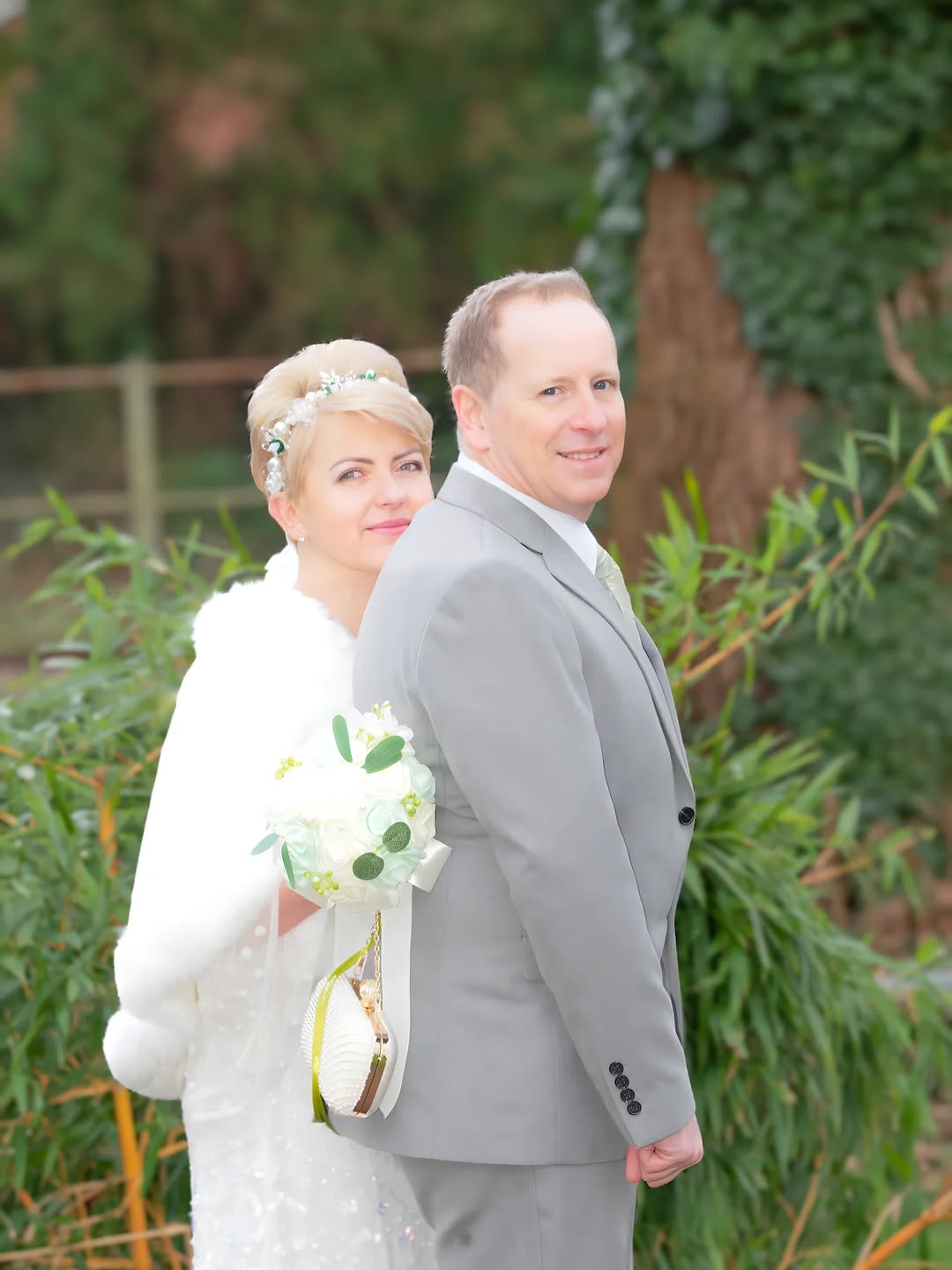 “Some love stories don’t need perfect poses… just two hearts choosing each other, over and over again 🤍📸” #weddingphotographer #fyp #localweddingphotographer #oxfordweddingphotographer #londonweddingp